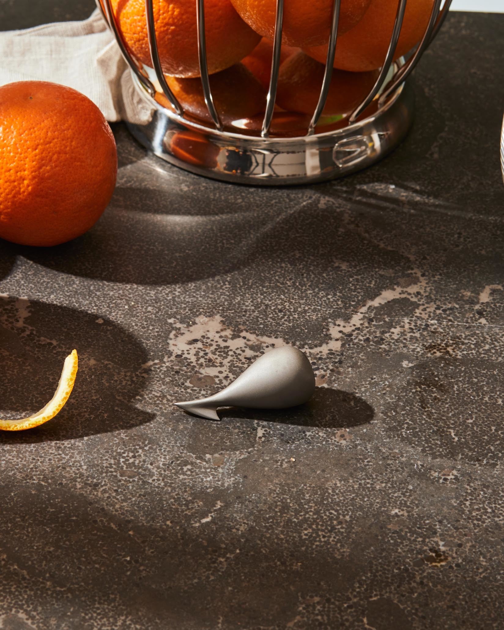 Apostrophe Default Title Orange peeler Alessi 1