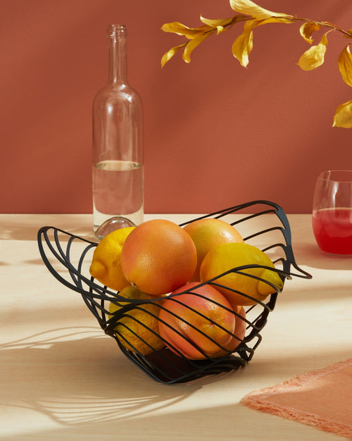 Trinity black, cm 26 || inch 10¼″ Citrus basket Alessi 1