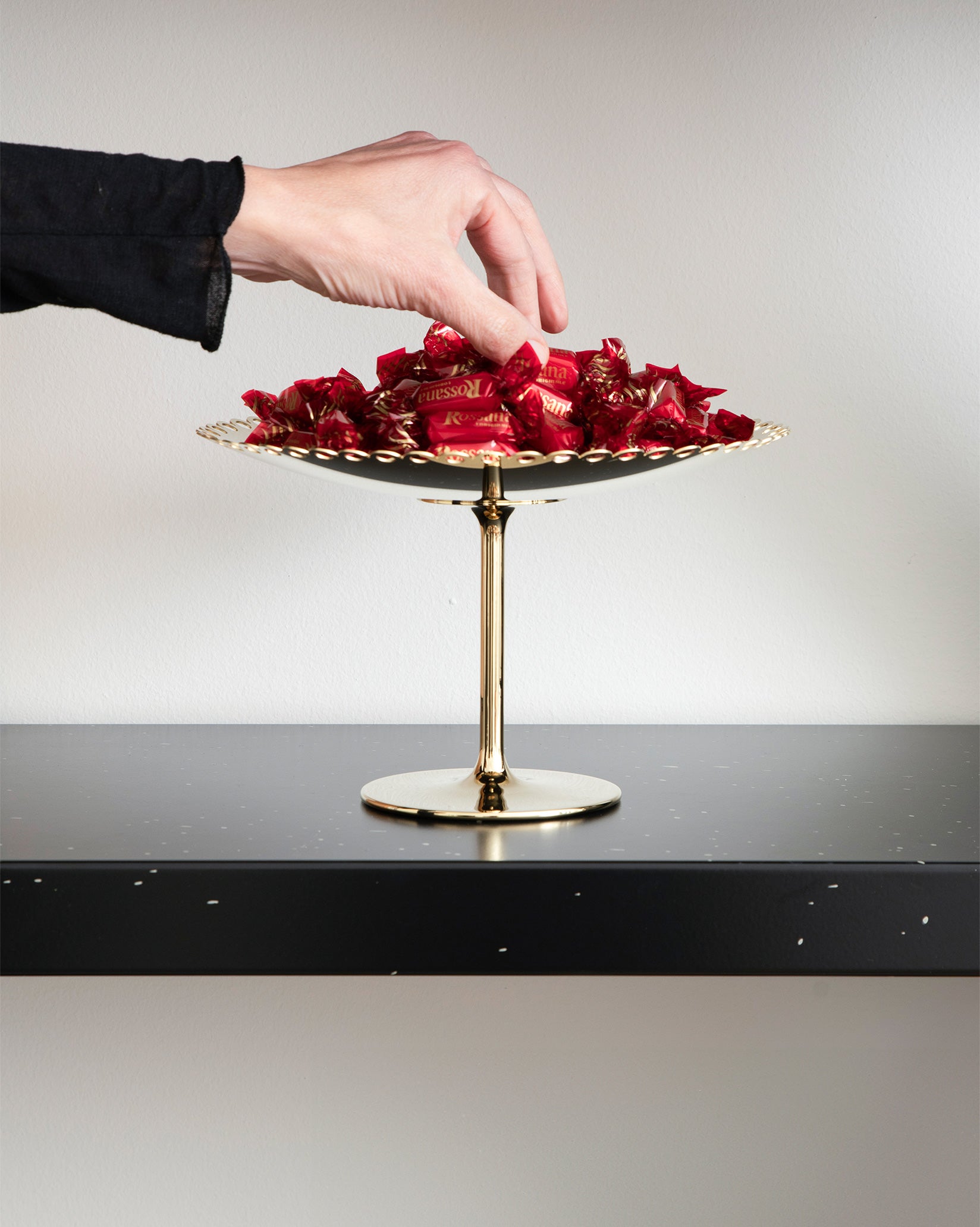 Edges stainless steel Cake stand Alessi 1