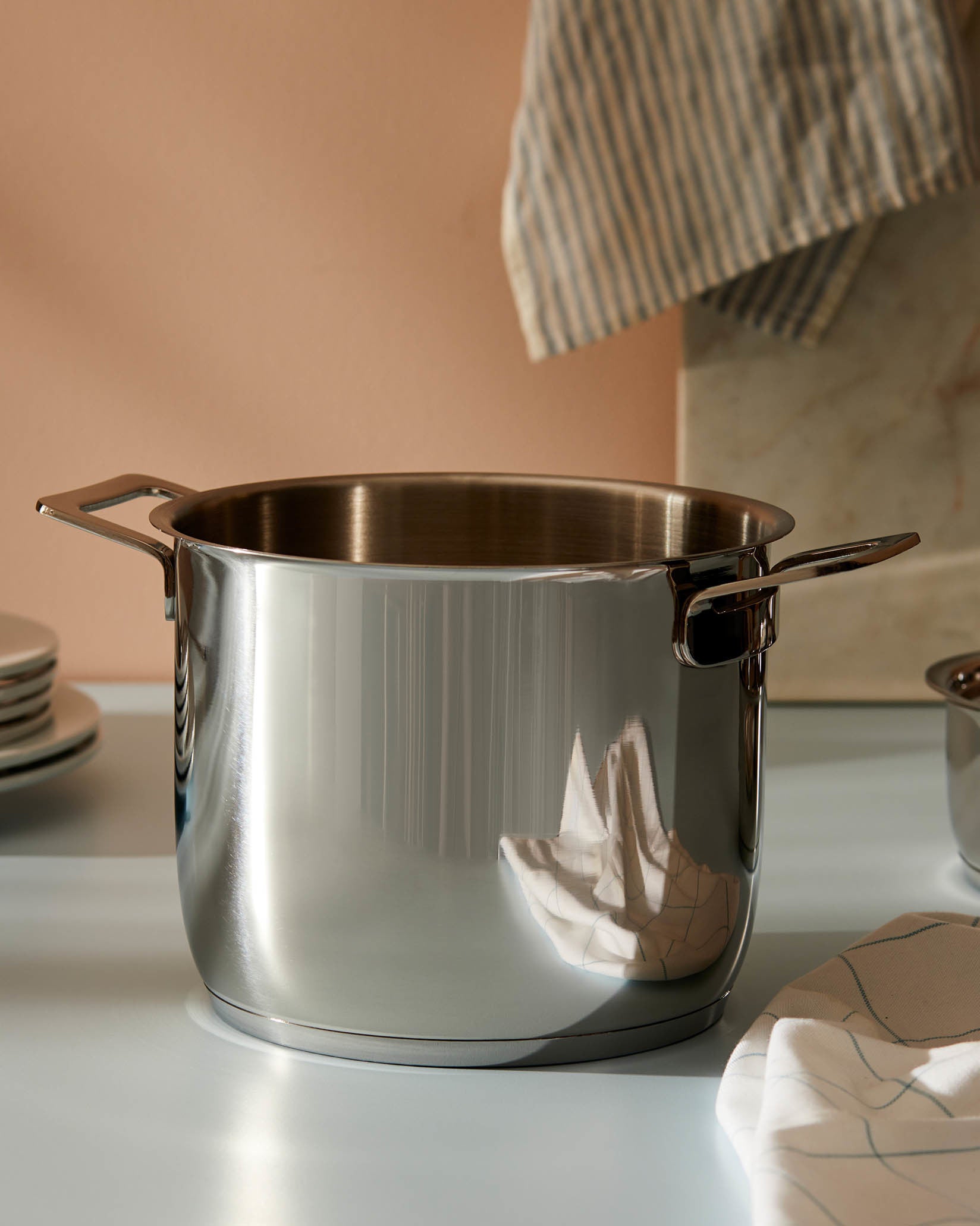 Pots&Pans Ø cm 20.00 || Ø inch 8″ Pot Alessi