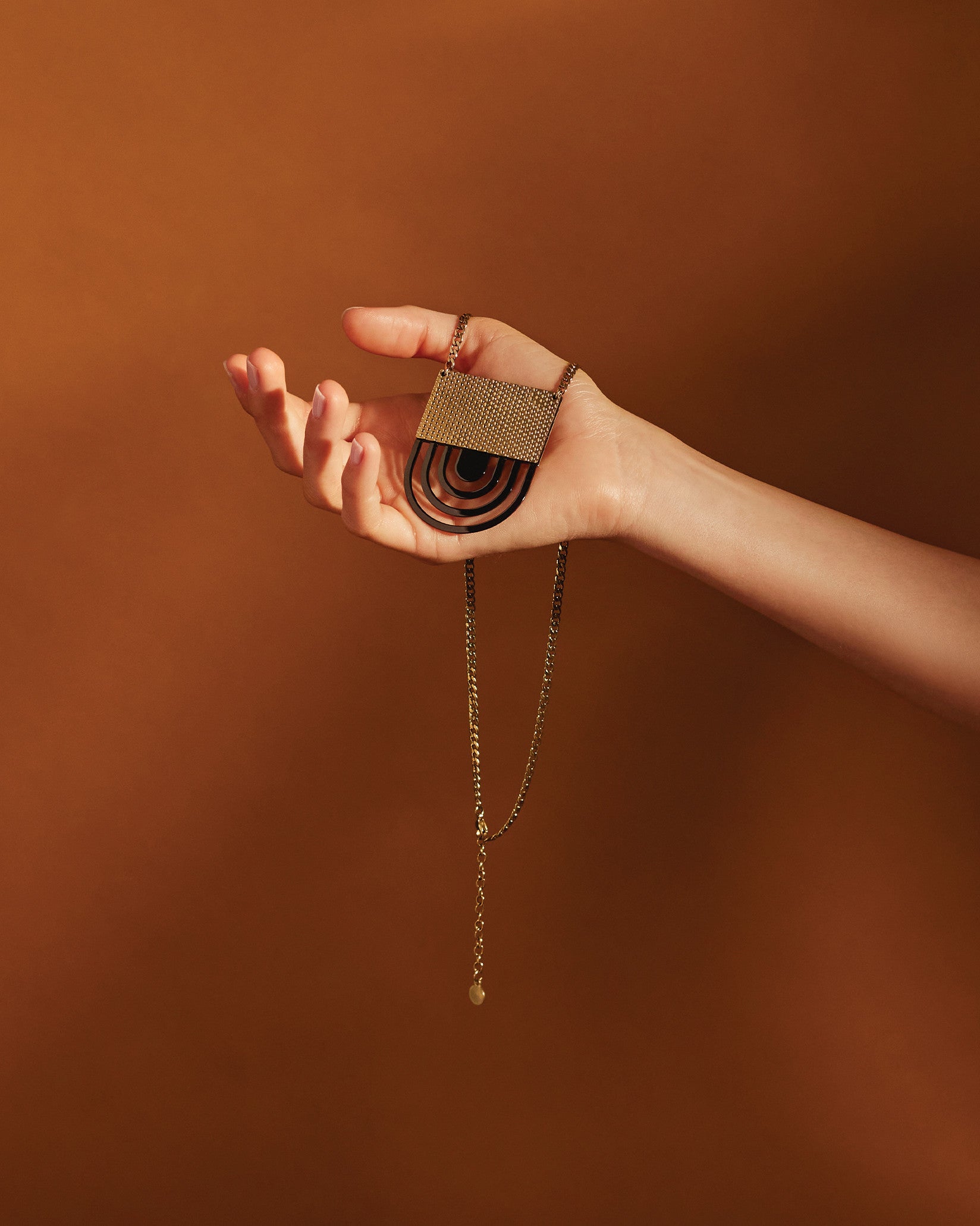 Fresia Default Title Necklace Alessi